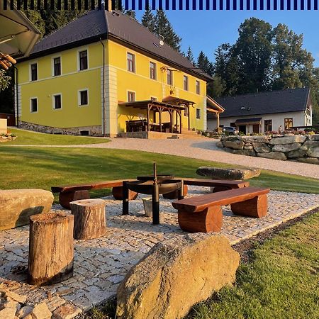 Apartmany Hajovna Lipno Loučovice Dış mekan fotoğraf